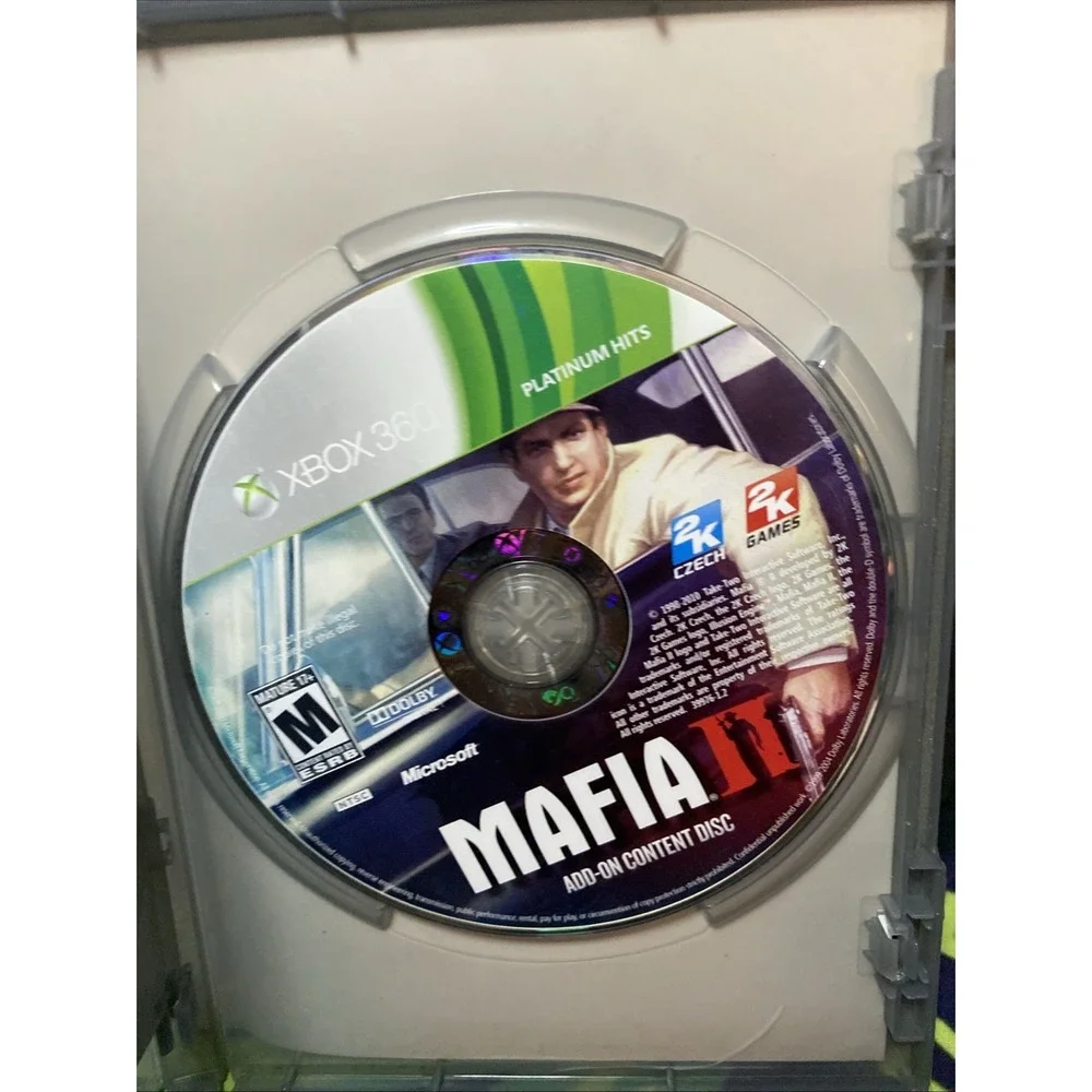 Mafia II (Xbox 360, 2011) Platinum Hits Complete w/ 2-Discs Game Manual